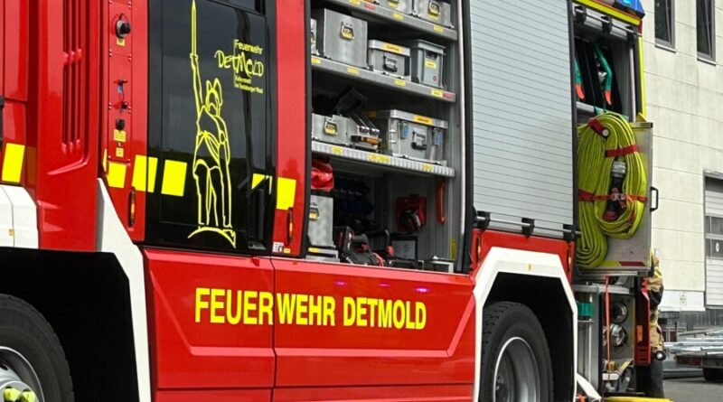 Rauchentwicklung im Industriegebäude